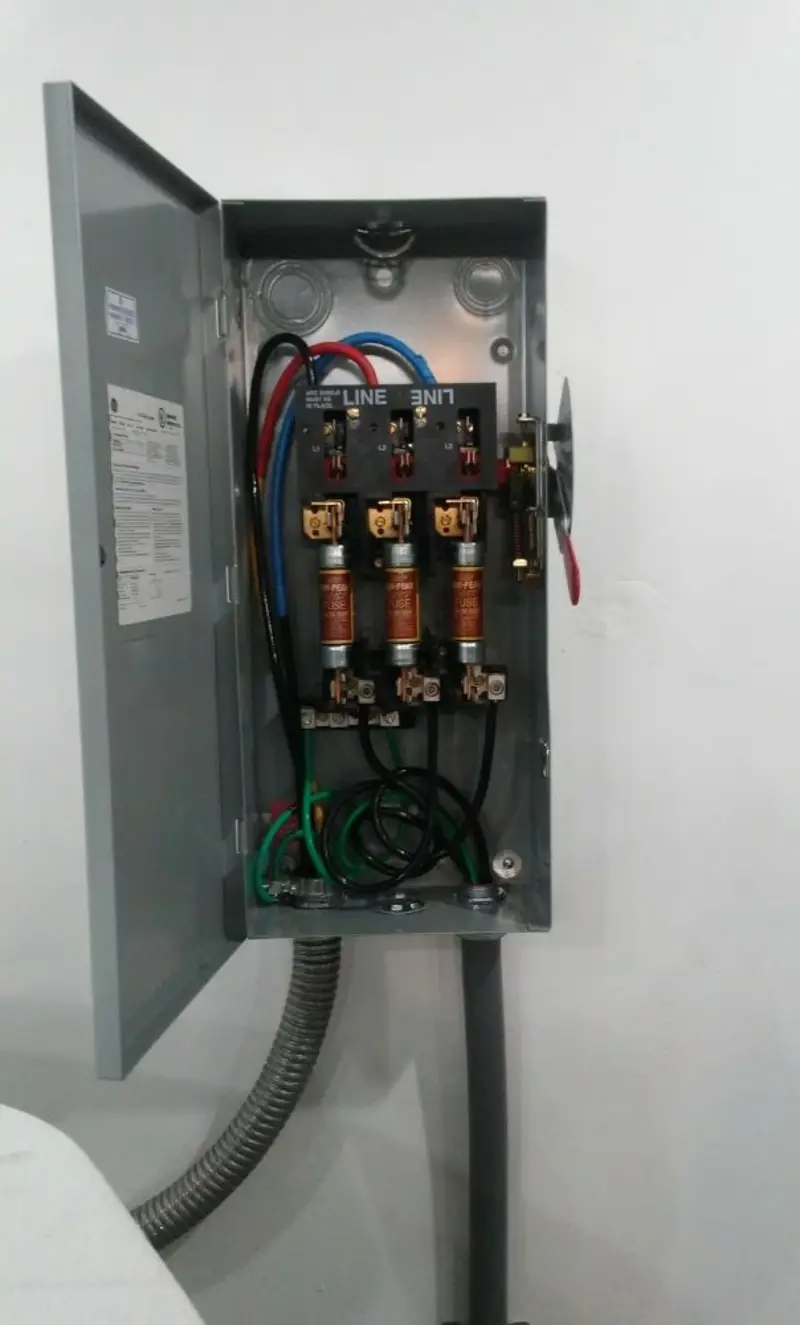 Three-phase disconnect switch installed for Smoke Detector Installation in Basalt